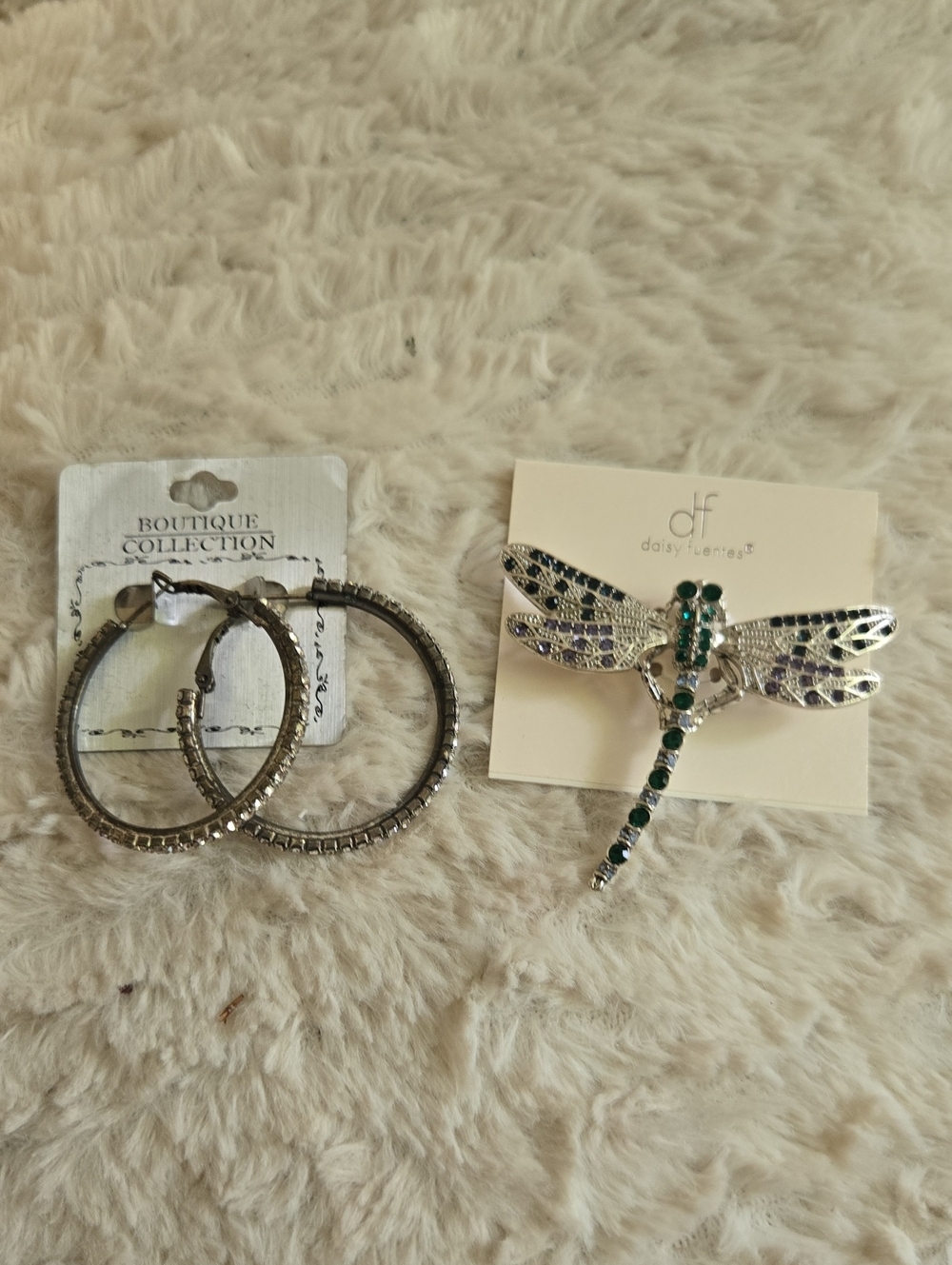 daisy fuentes Silver Dragonfly Brooch with Green and Purple Accents And Hoops